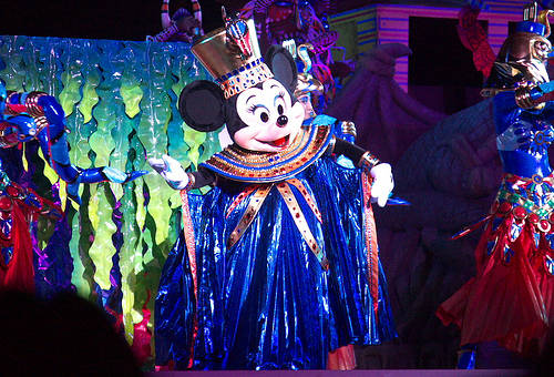 ミステリアス マスカレード