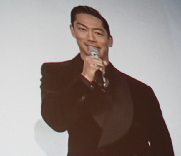 その 瞬間 僕 は 泣き たく なっ た 舞台 挨拶