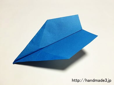 100 メートル 飛ぶ 紙 飛行機