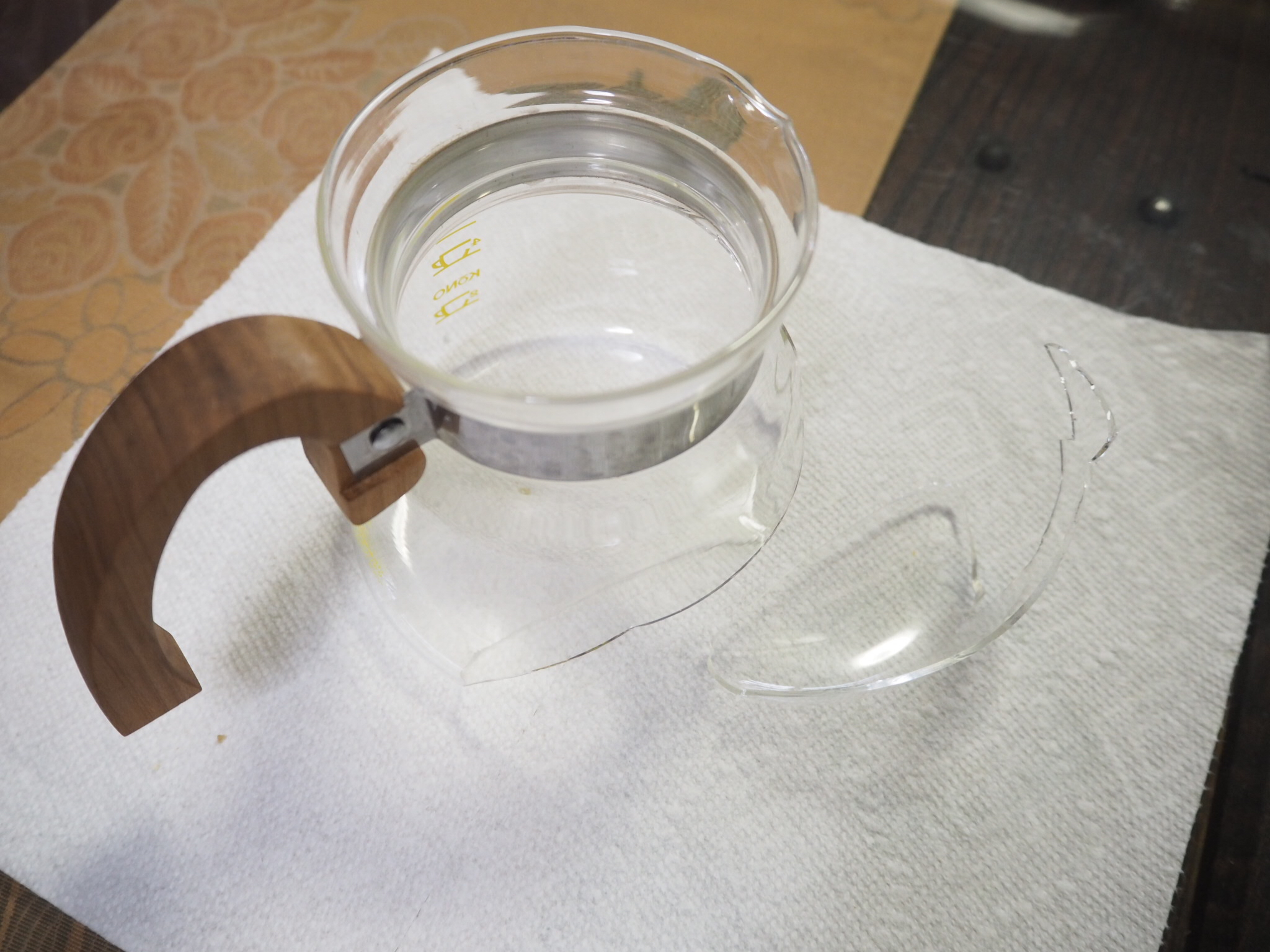 われ た ポット