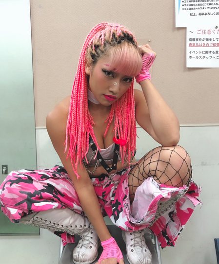 女子 プロレスラー 花